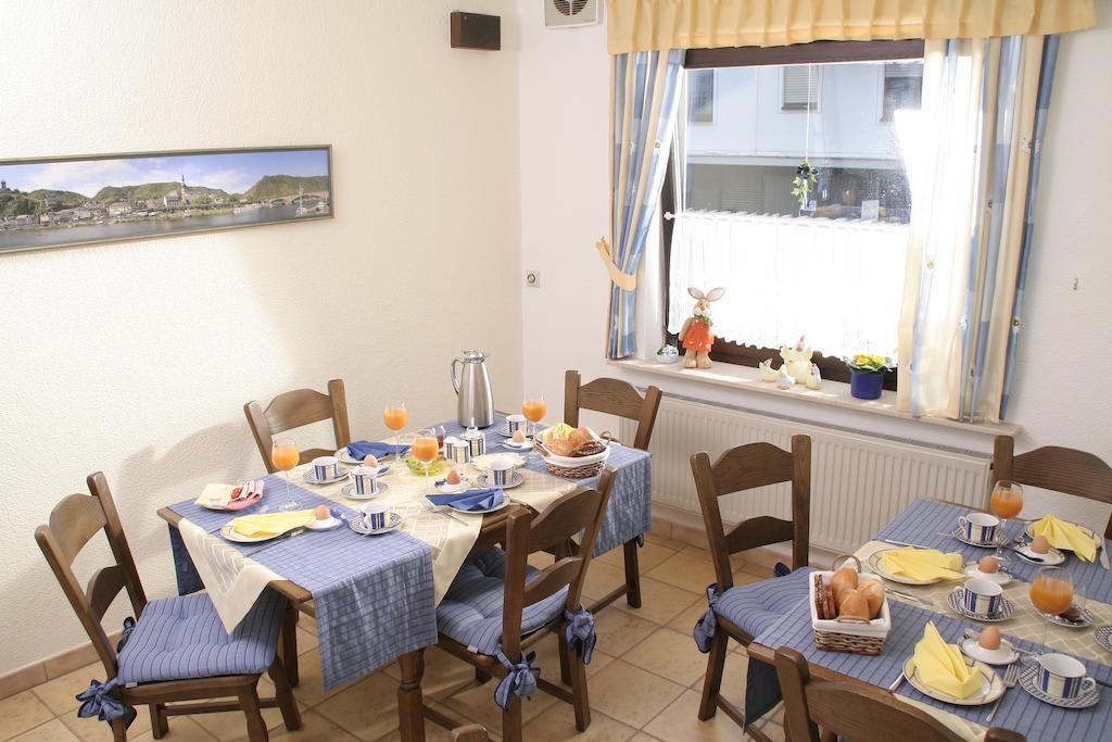 Haus-Anka Hotel Cochem Luaran gambar